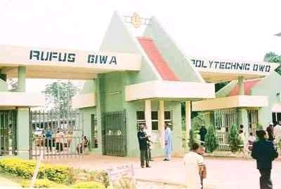 21e83e3b0759e78bdd1d2e9a32d1f73c