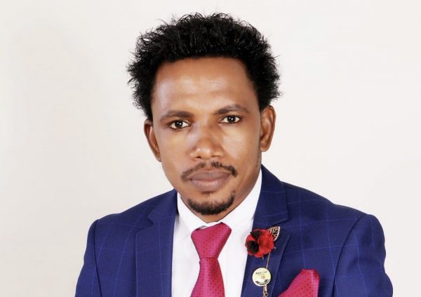Elisha Abbo11 e1562149773698